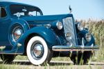 Packard 120 Deluxe Touring Sedan 1937 года